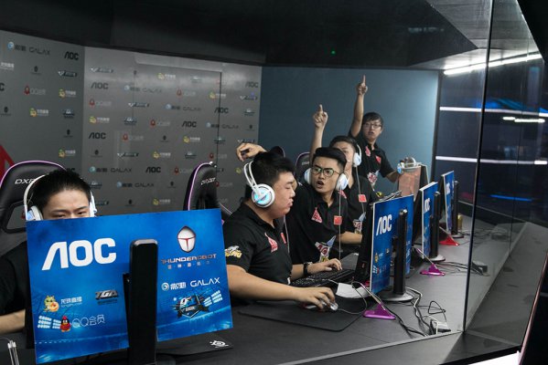 无论是在俱 无论是在俱