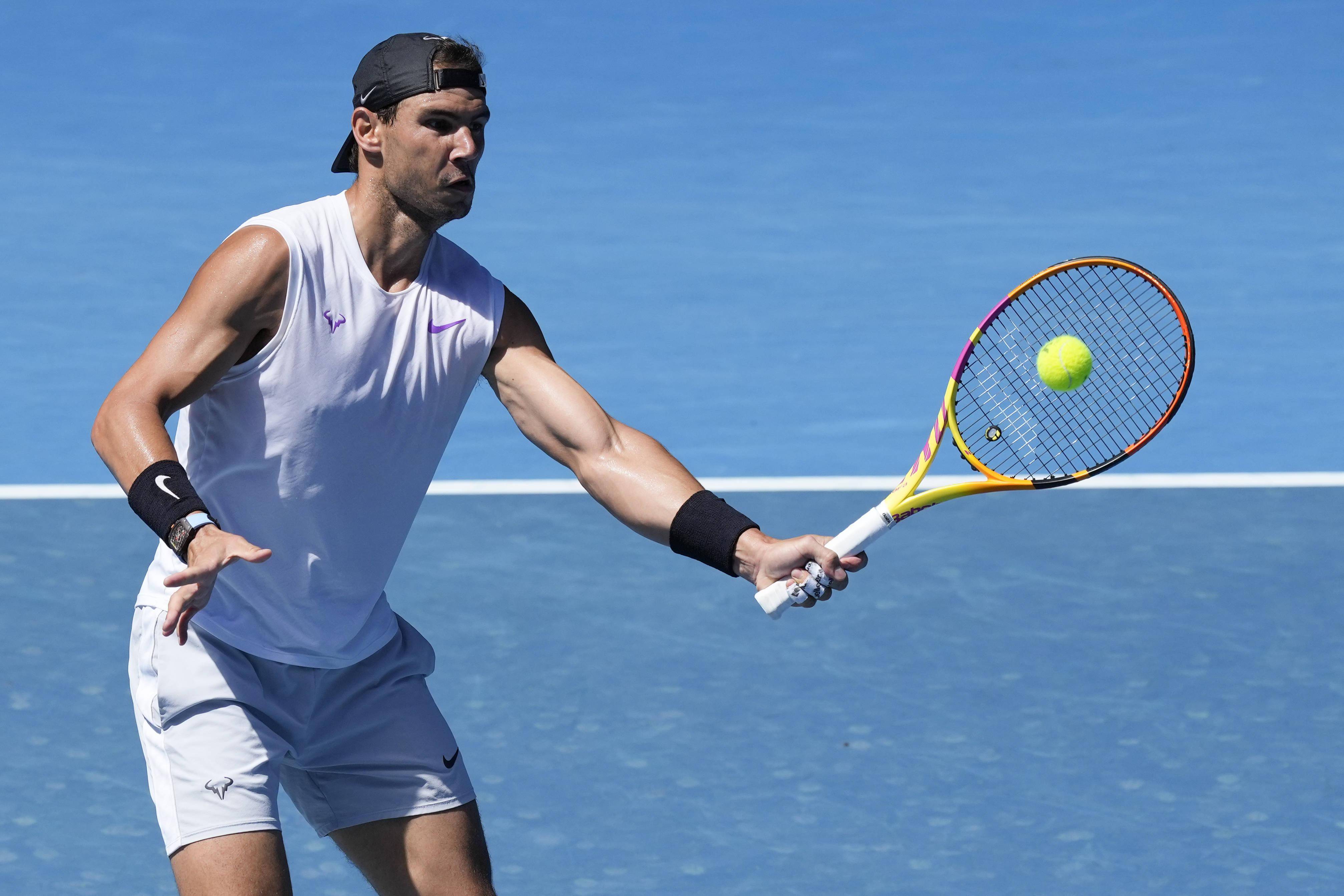 体育项目持 体育项目持