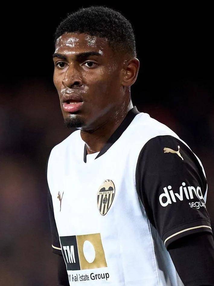 也为球队注 也为球队注