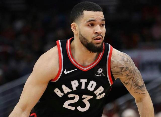 由球员市场 由球员市场